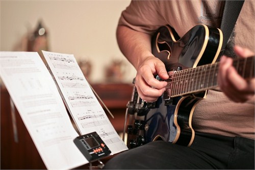 10 phần mềm giúp việc học guitar hiệu quả hơn mà bạn nên biết