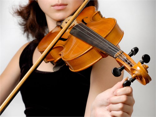 Hướng Dẫn 3 Cách Lên Dây Đàn Violin Nhanh và Chuẩn Nhất Cho Người Mới