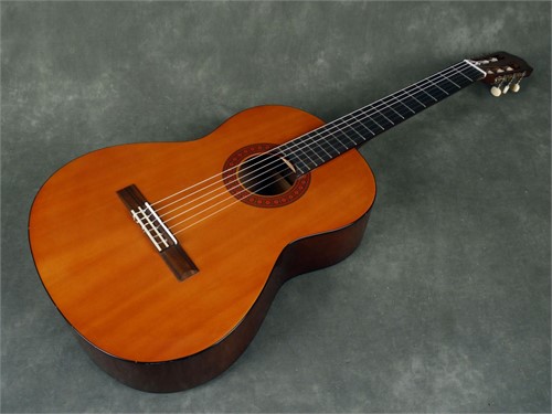 Các dòng đàn guitar yamaha classic mà bạn nên biết