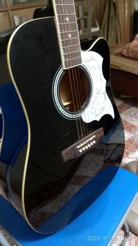 Đàn Guitar Acoustic Morrison MGW405CBK 