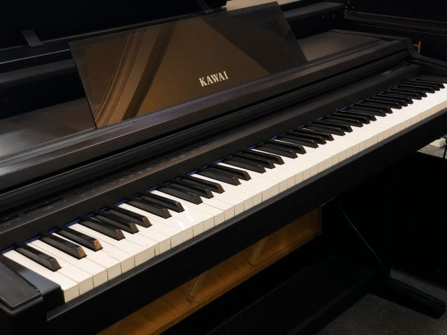 đàn piano điện kawai