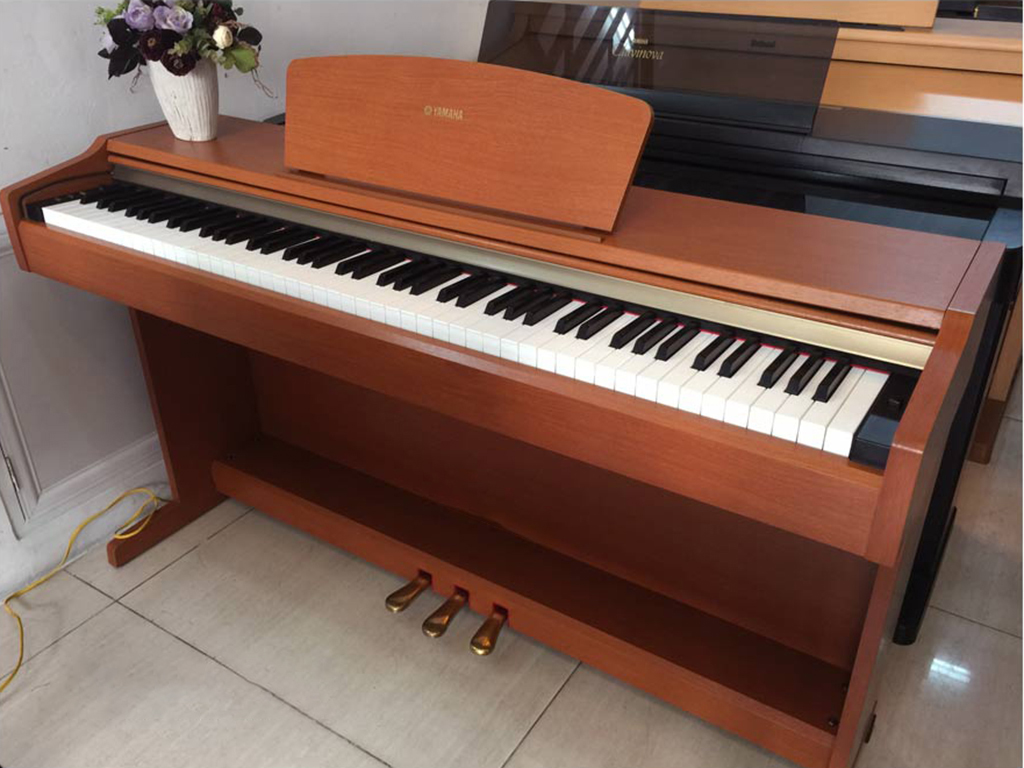 đàn piano điện yamaha j7000