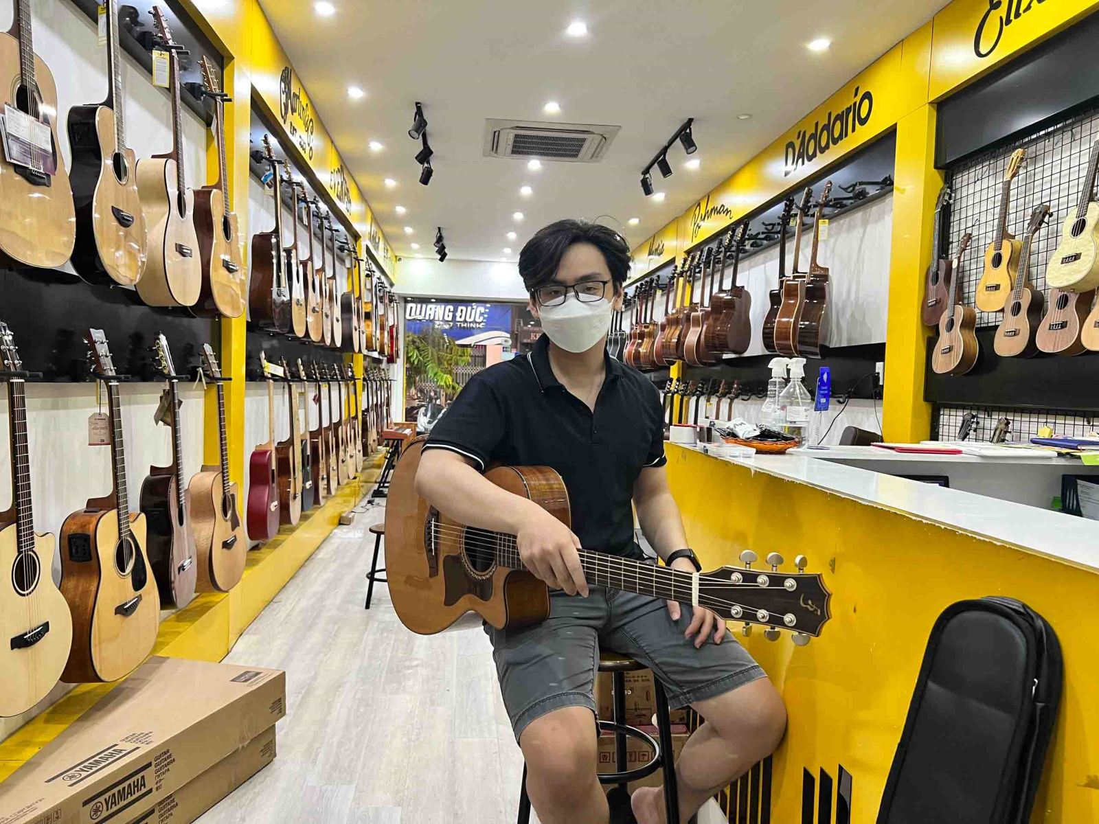 shop đàn guitar ninh bình