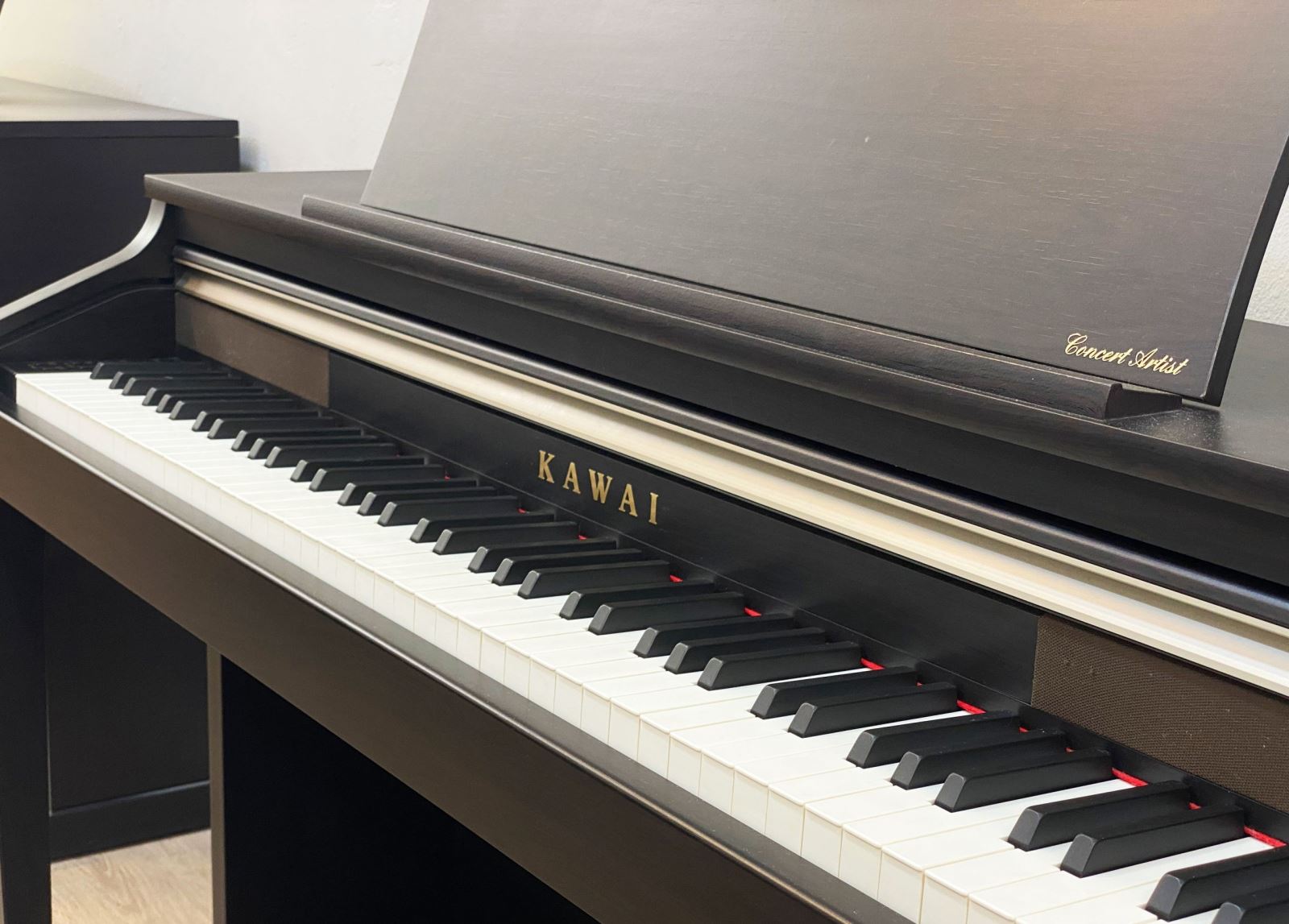 cảm giác chơi đàn piano kawai ca17